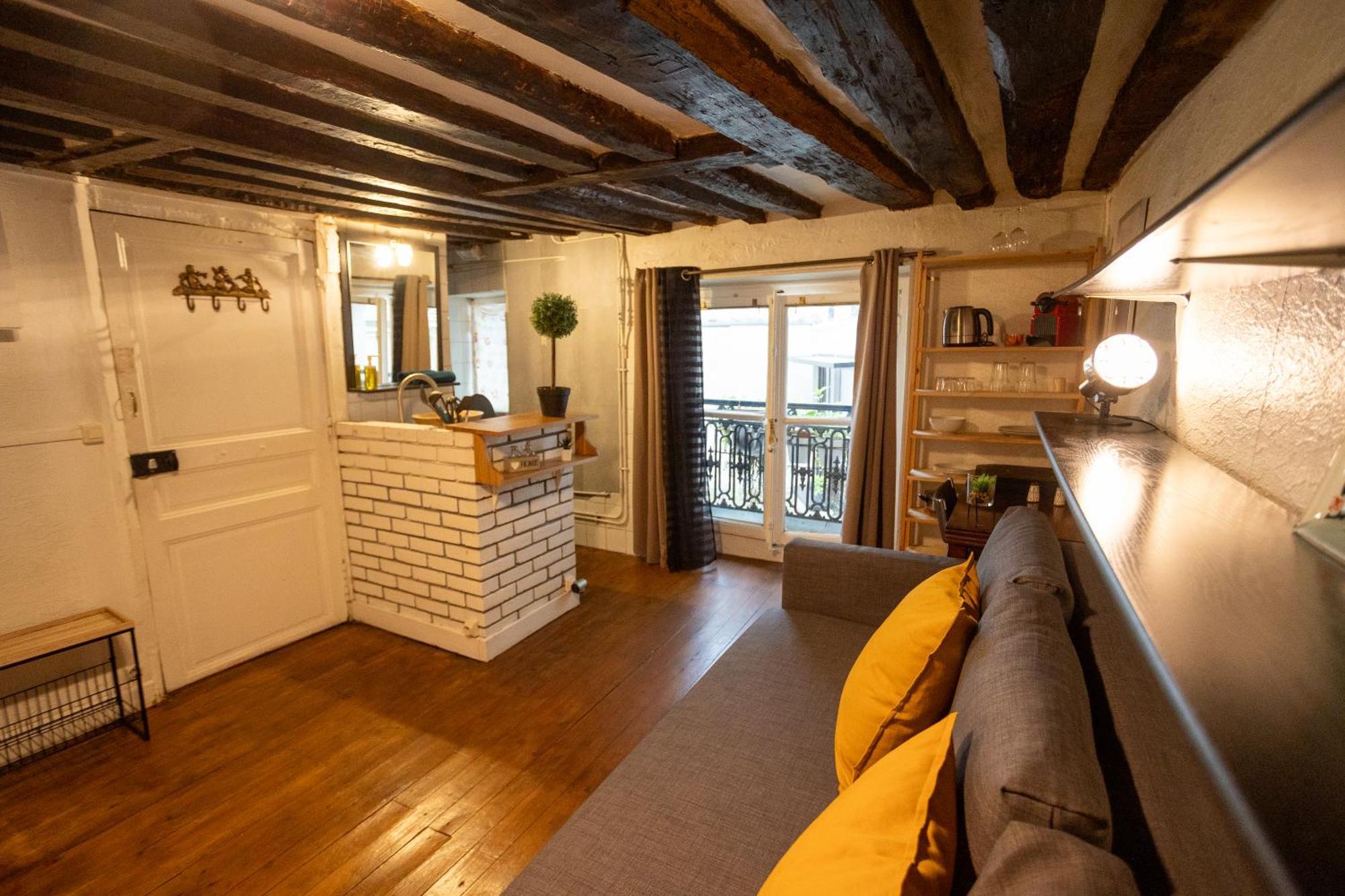 Апартаменти Studio Cosy Romantique En Plein Coeur De Париж Екстер'єр фото
